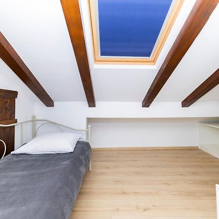 Nikky 2Br Apt. In Old Town Centre ザダル エクステリア 写真