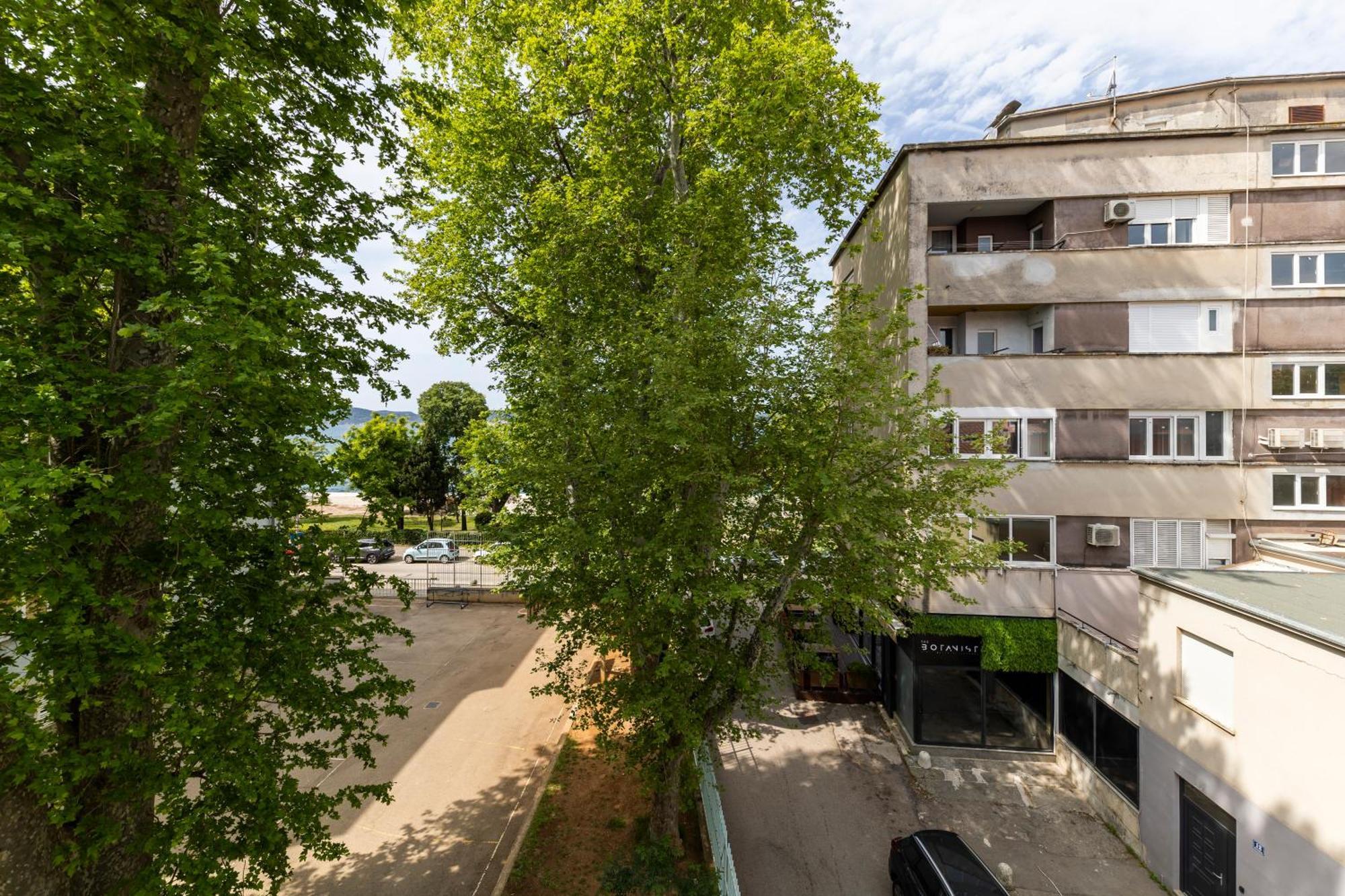 Nikky 2Br Apt. In Old Town Centre ザダル エクステリア 写真