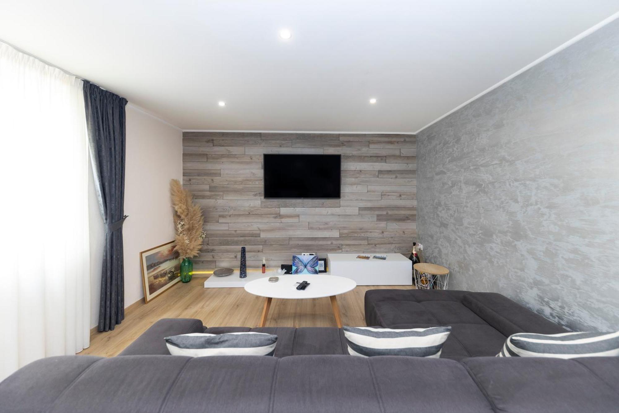 Nikky 2Br Apt. In Old Town Centre ザダル エクステリア 写真