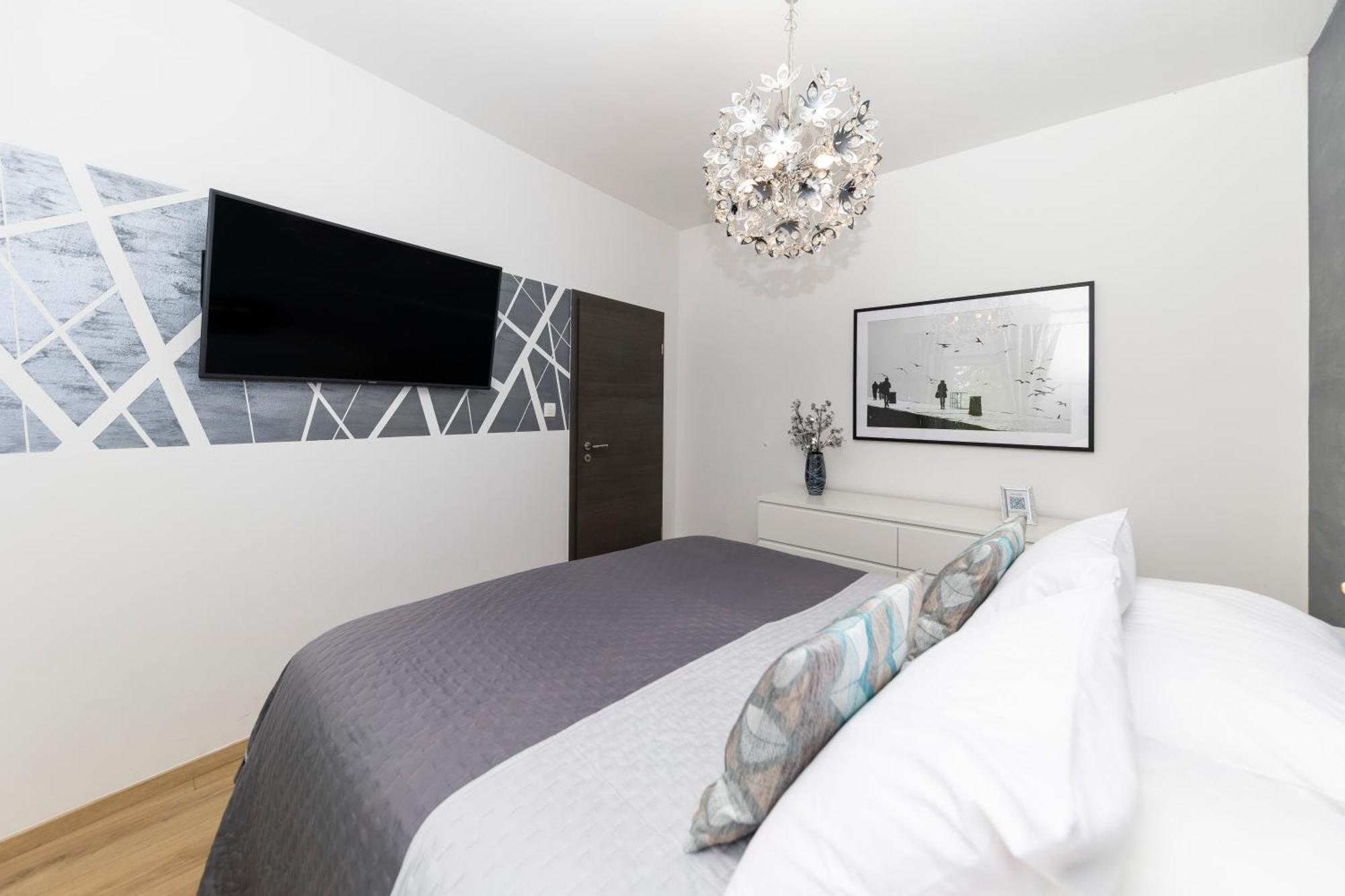 Nikky 2Br Apt. In Old Town Centre ザダル エクステリア 写真